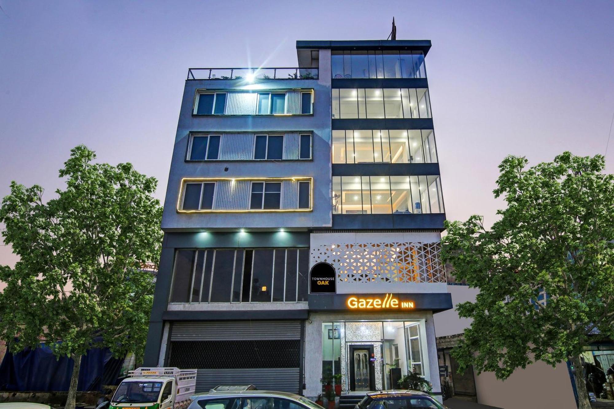 Super Townhouse Geetanjali Inn Γκουργκάον Εξωτερικό φωτογραφία
