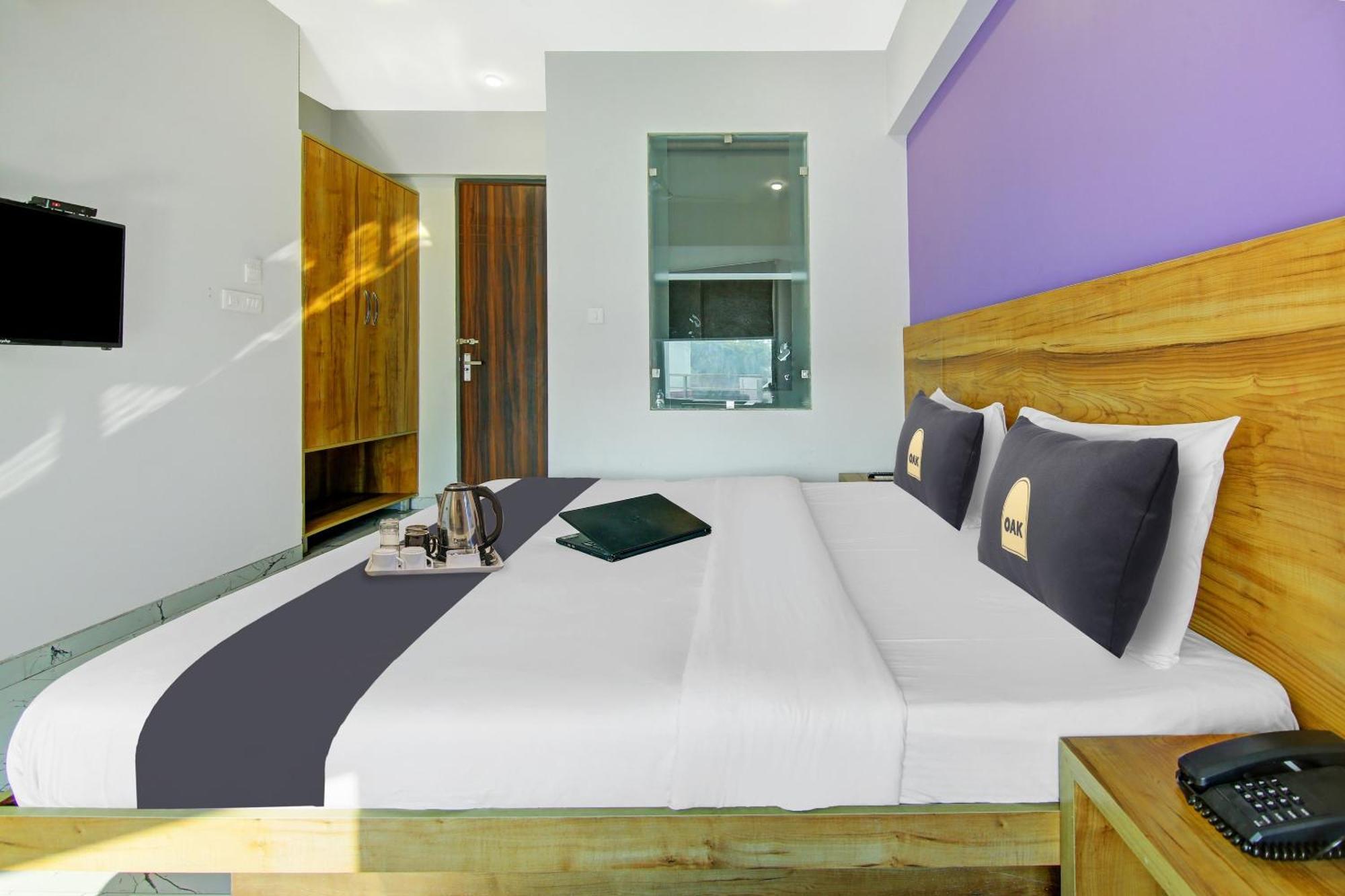 Super Townhouse Geetanjali Inn Γκουργκάον Εξωτερικό φωτογραφία