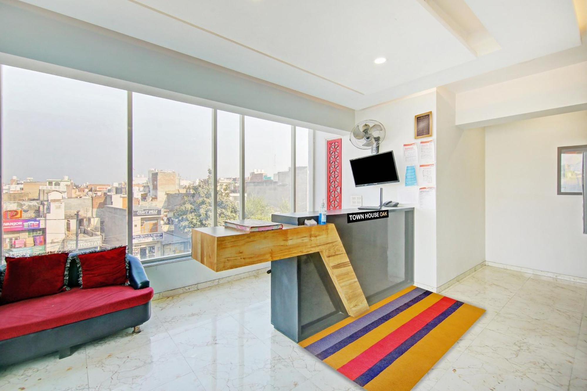Super Townhouse Geetanjali Inn Γκουργκάον Εξωτερικό φωτογραφία