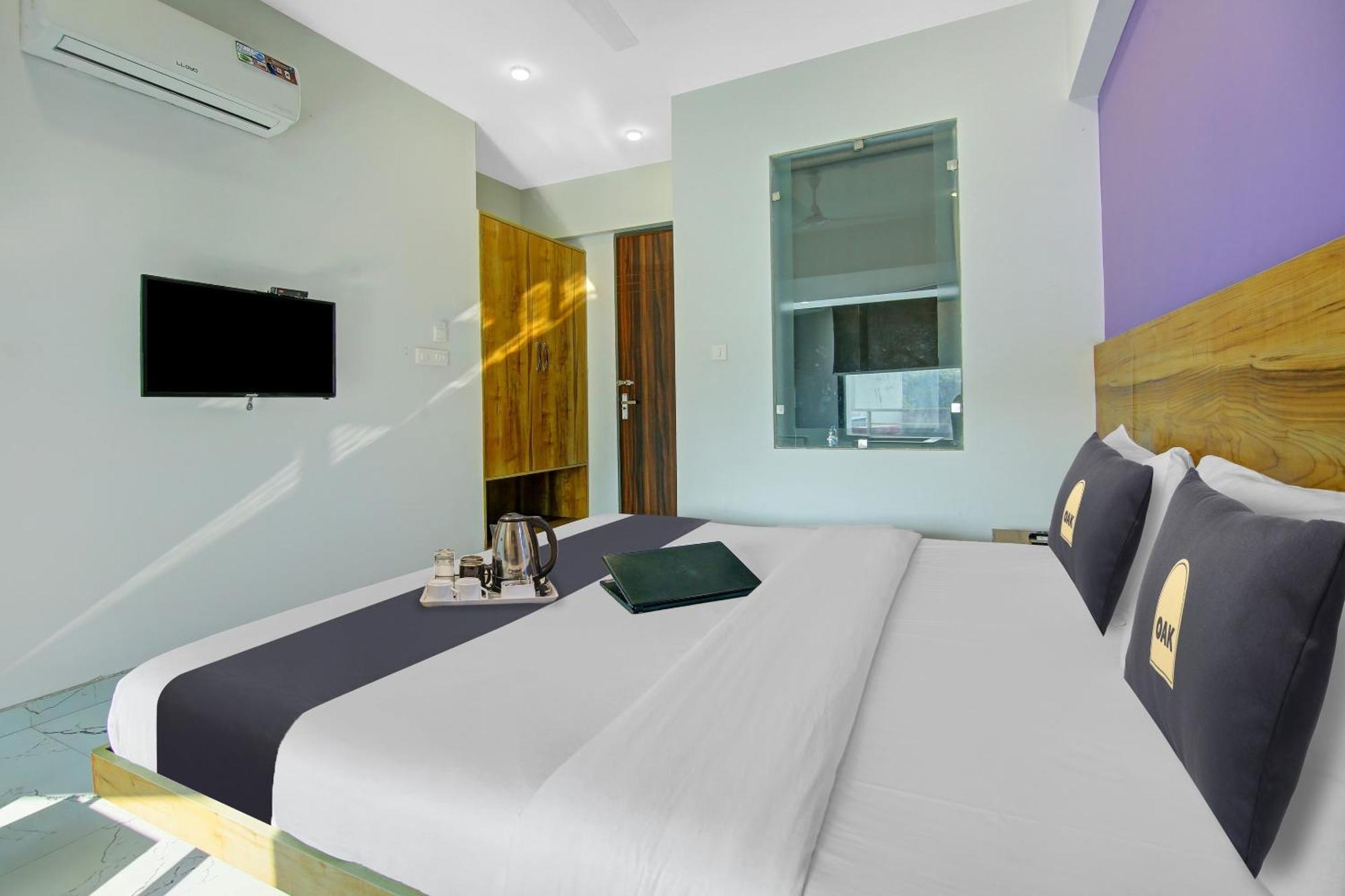 Super Townhouse Geetanjali Inn Γκουργκάον Εξωτερικό φωτογραφία
